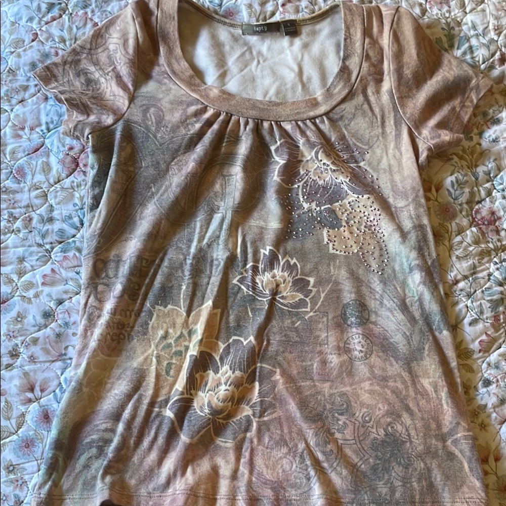 Apt. 9 Brown Tan Graphic Relaxed Blouse